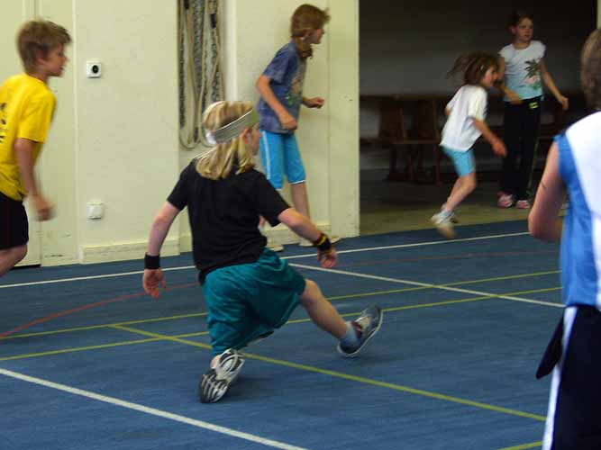 Schule in Bauen Uri Turnen