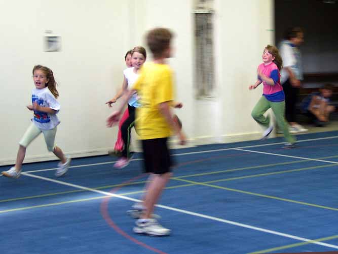 Schule in Bauen Uri Turnen