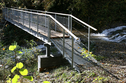 neue Bruecke, alter Landweg