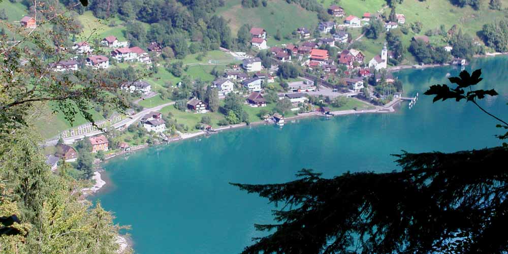 Bauen Isenthal Isleten Wanderung Postautofahrt