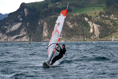 surfen_urnersee_isleten