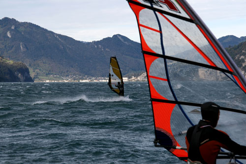 Surfen Soulrider Urnersee Foehn Isleten