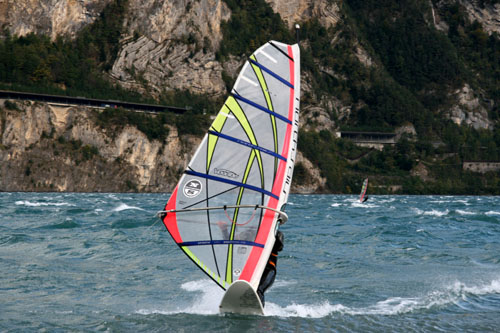 Soulrider Urnersee Foehn Isleten