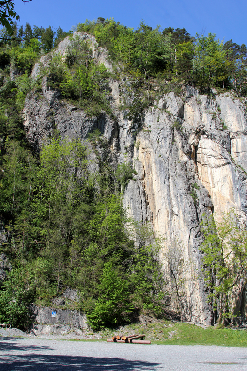 Isleten Bauen Kletterfelsen